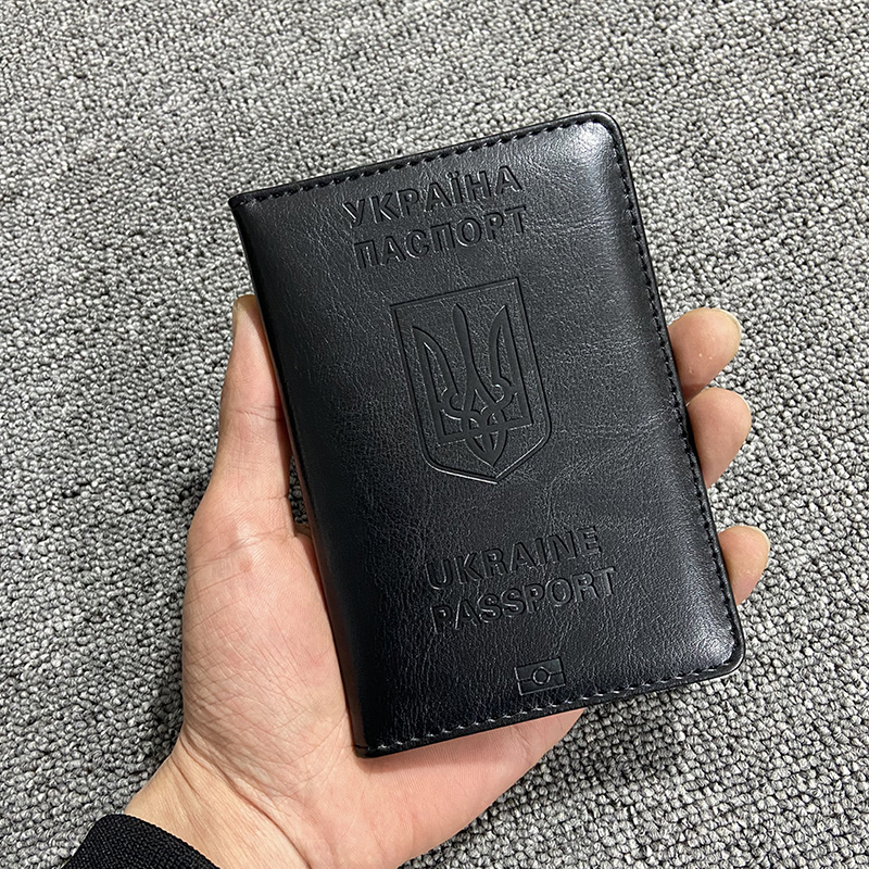 Porta passaporto ucraino da uo - Men'S Accessories Case recensione e prezzo