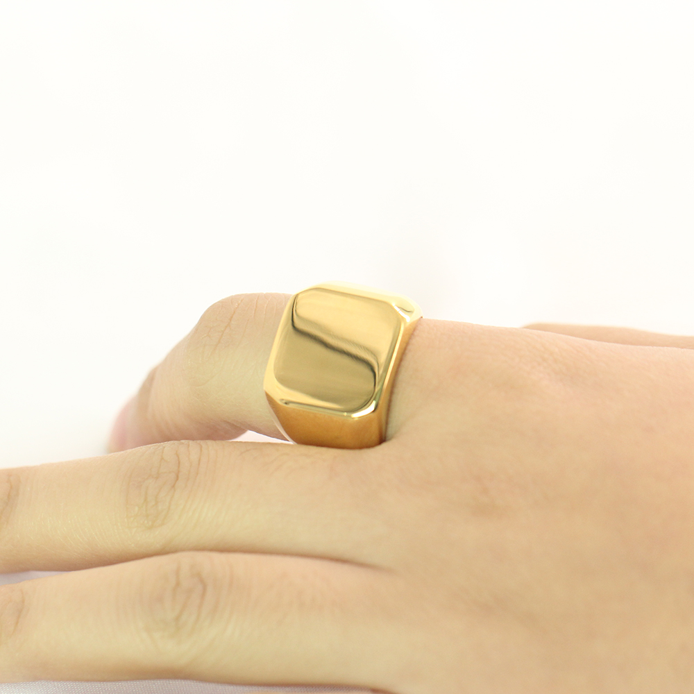 Incisione gratuita nuovo argen - Signet Ring Men recensione e prezzo
