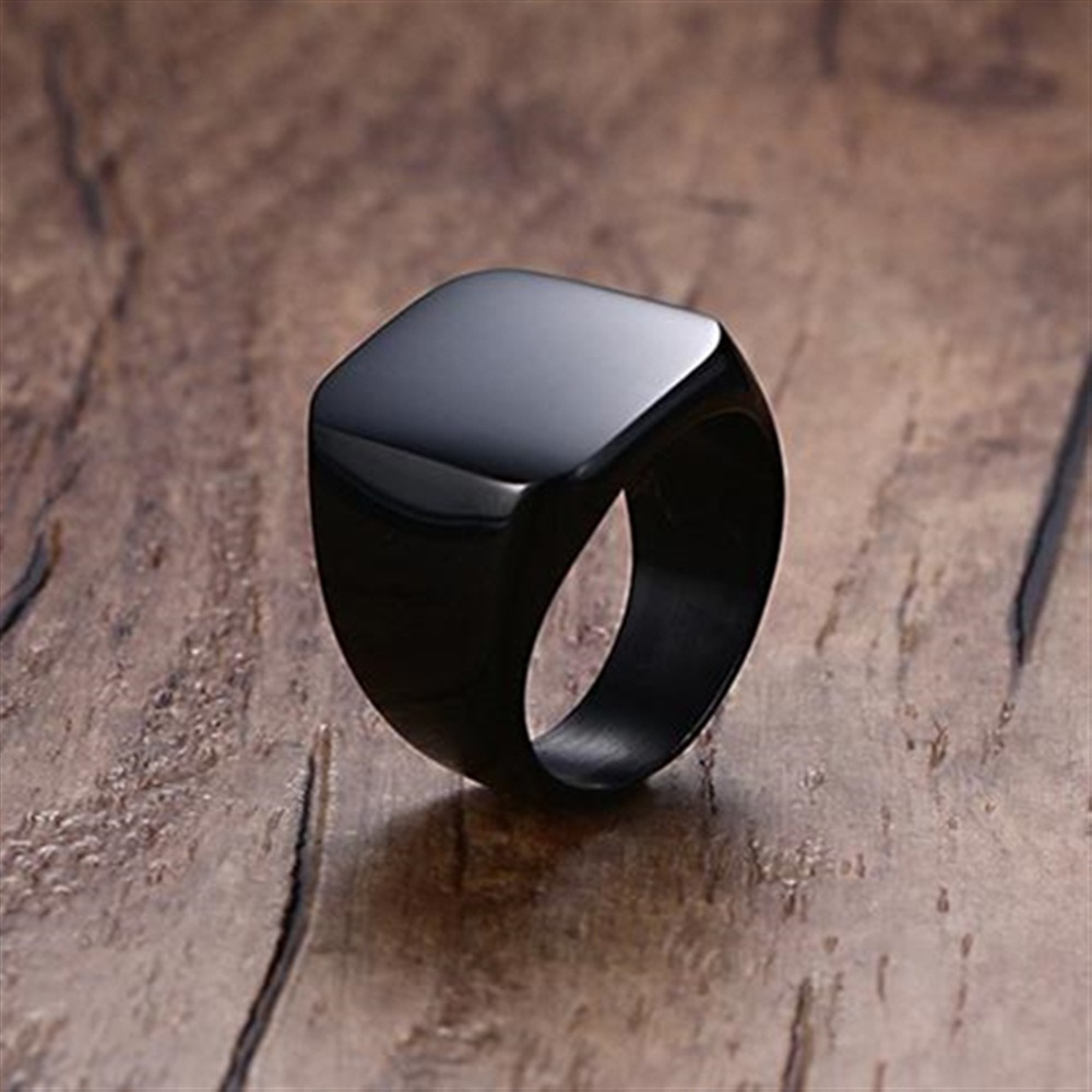 Moda uomo nero liscio anelli i - Signet Ring Men recensione e prezzo