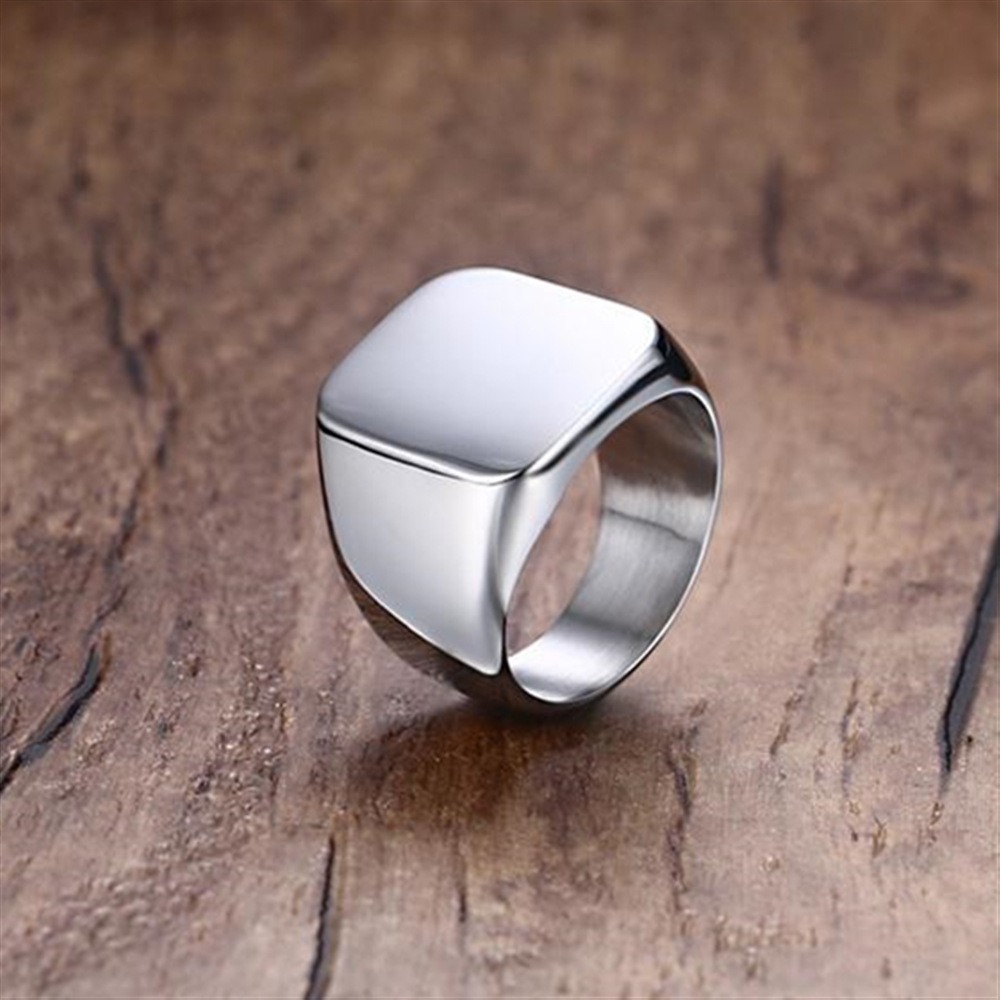 Moda uomo nero liscio anelli i - Signet Ring Men recensione e prezzo